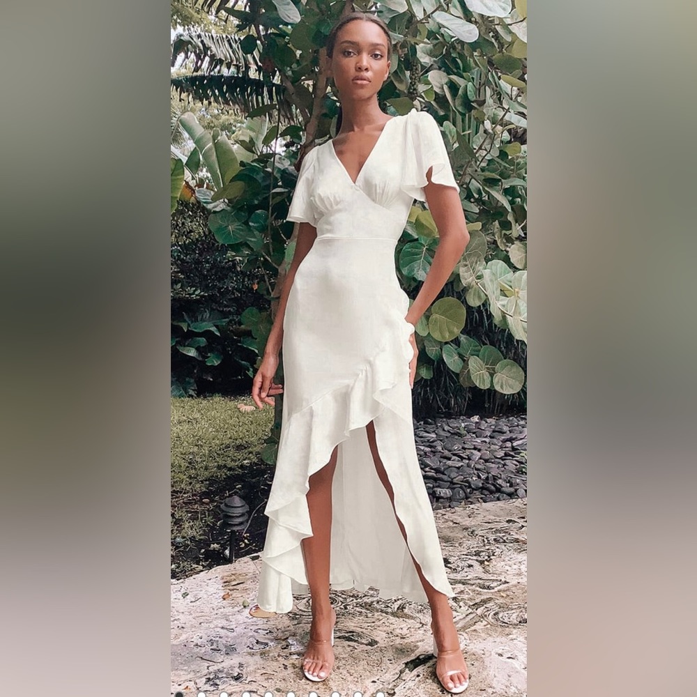 Lulu’s Gown in White
